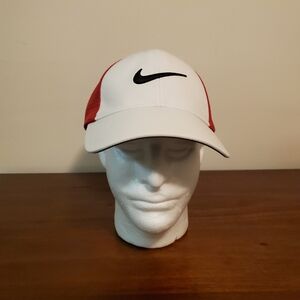 Nike ❤️ Golf Red White Hat Cap Size L/XL. 